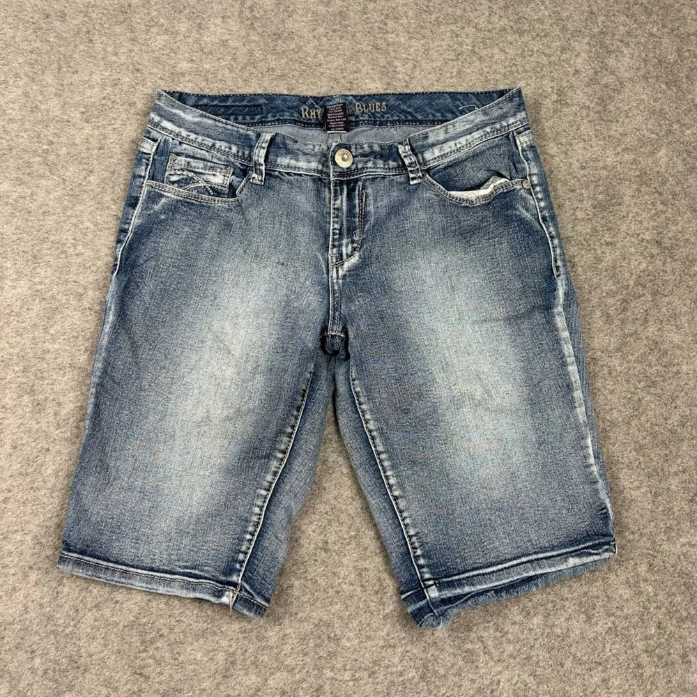 Rhythm in Blues Denim Shorts Womens 8 Blue Bermuda Distressed Y2K McBling‎ 2000s